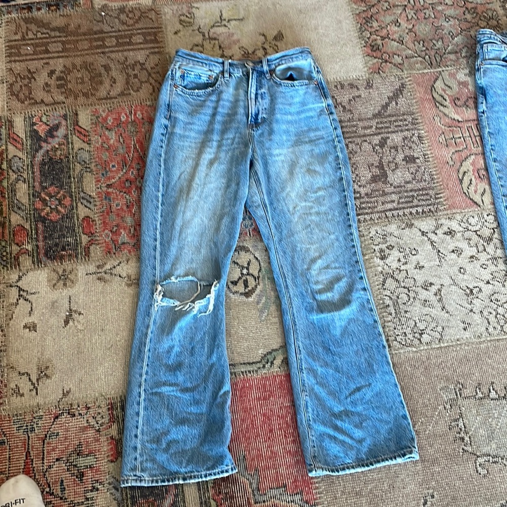 These are blue high rise flare jeans. Size-8